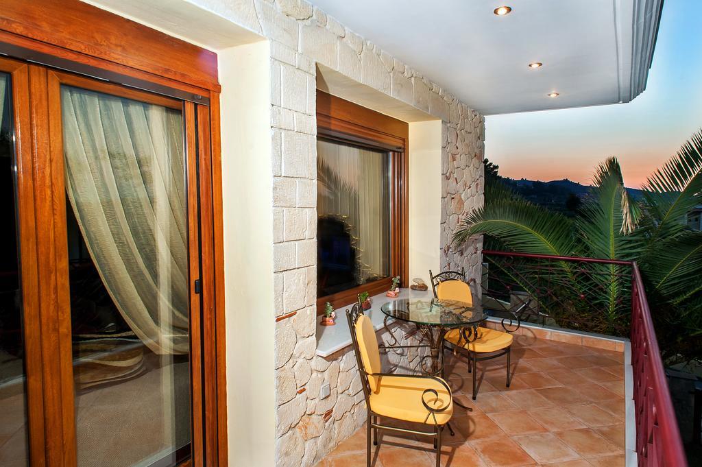 Villa Pefkohori ภายนอก รูปภาพ